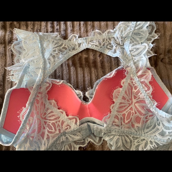 Light blue lace bralette - Picture 2 of 2